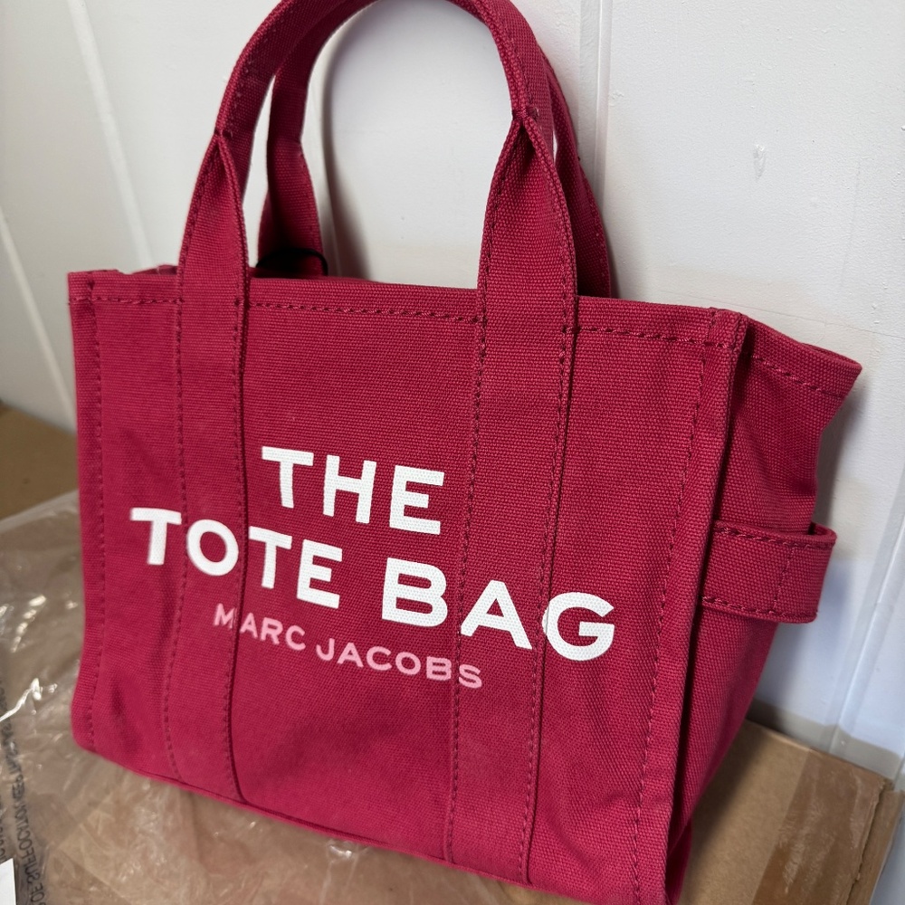 Marc Jacobs The Small Canvas Tote Bag - Persian Red - Picture 8 of 9
